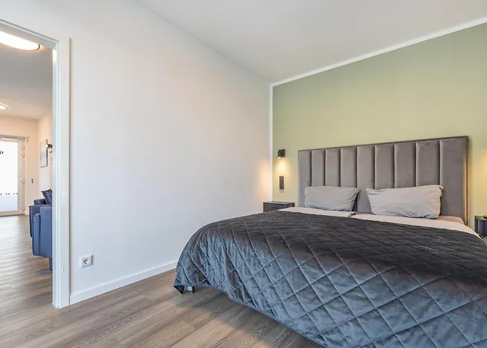 Egge 7c Mit Whirpool U Sauna Lejlighed *